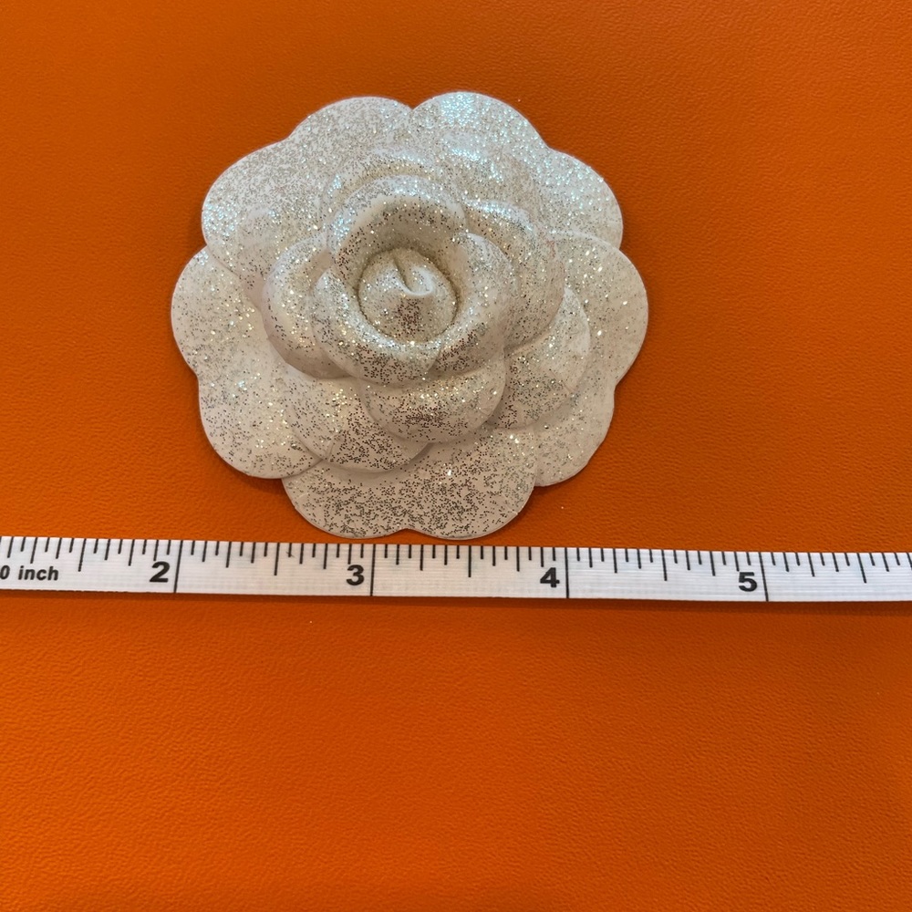 BRAND NEW Authentic Chanel 2020 Holiday Camellia Flowers ( small size 2” )